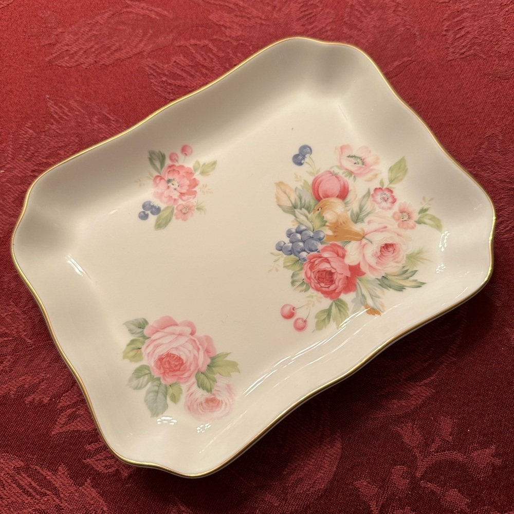 Mikasa “Rosemead “ Bone China Chelsea Tray